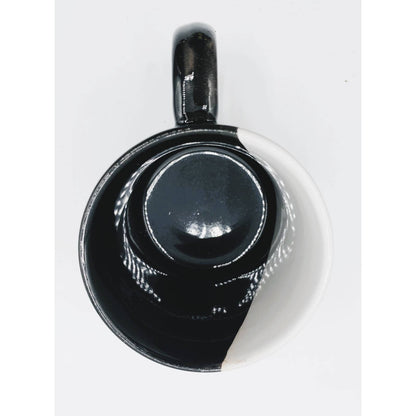 MUG: Vintage White Happy Smiling Face 3D Mug