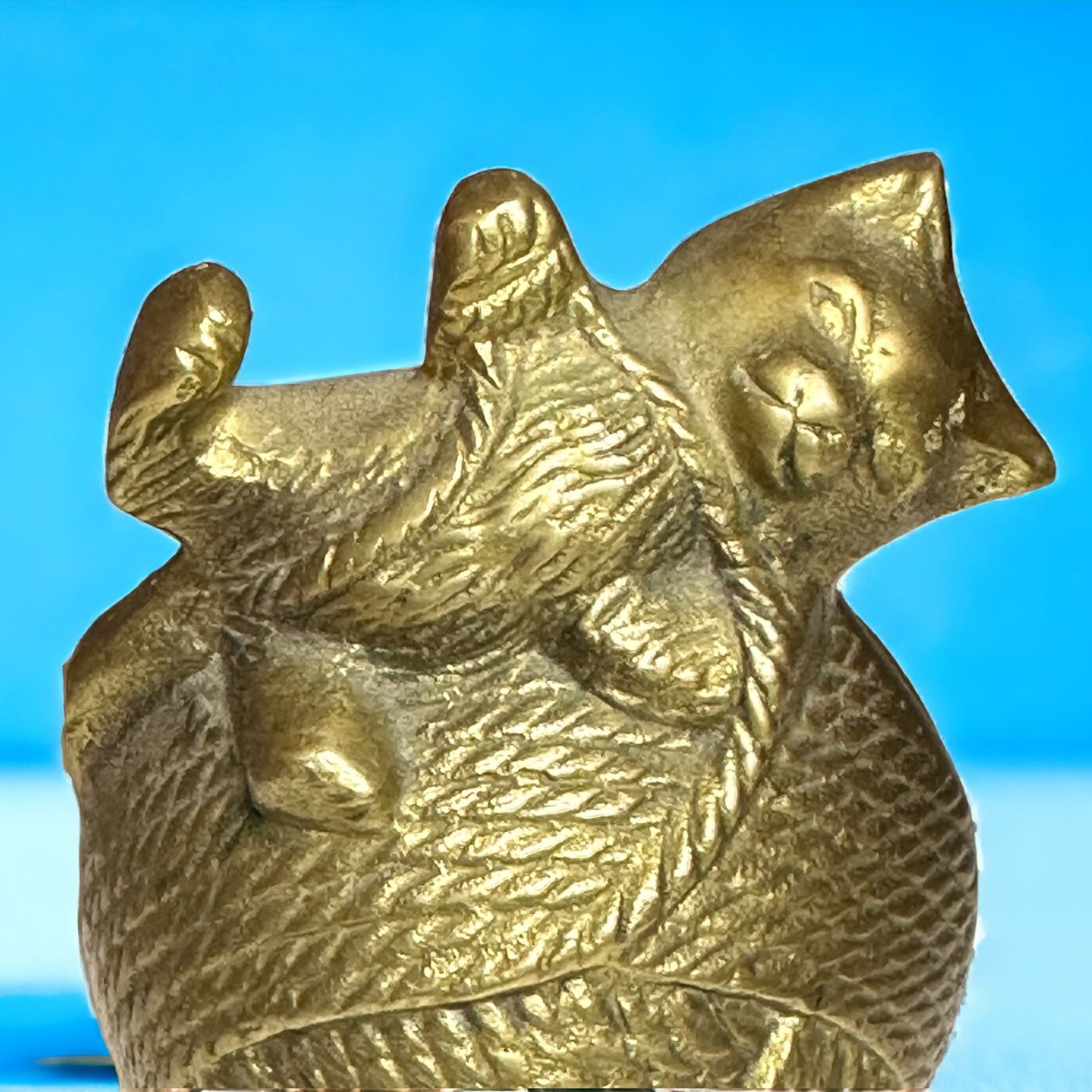 Kitty Cat Yarn Ball: Vintage Brass Coin Bank